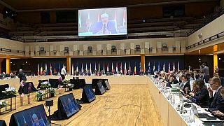 Ministros da Saúde da UE reunidos em Praga