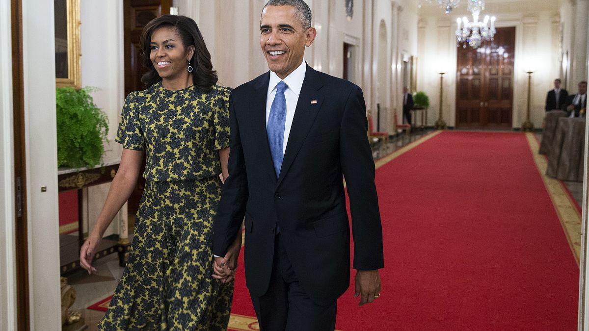 الرئيس الأمريكي السابق باراك أوباما برفقة زوجته ميشيل في البيت الأبيض - أرشيف