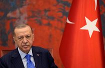 الرئيس التركي رجب طيب أردوغان خلال مؤتمر صحفي في بلغراد، صربيا.