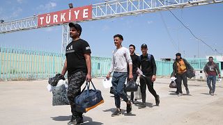 Türkiye, Suriyeli göçmenleri geri gönderebilir mi?