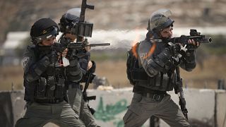 3 جنود إسرائيليين في قطاع غزة