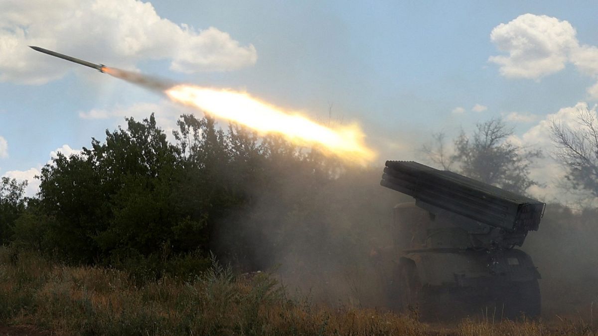 صاروخ جراد تابع للجيش الأوكراني