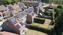 Комплекс социального жилья близ города Темсе с солнечными панелями