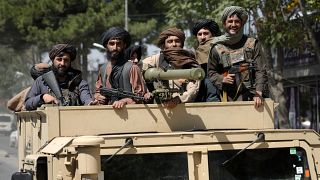 رجال من حركة طالبان
