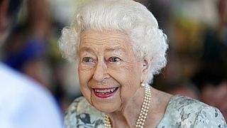 Royaume-Uni : fortes inquiétudes sur la santé de la reine Elizabeth II