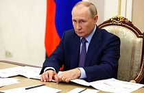 Wladimir Putin am 8. September 2022 nimmt an einer Zeremonie zur Eröffnung neuer Infrastrukturprojekte in Russland teil.