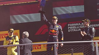 Podio a Monza: vince Verstappen, davanti a Leclerc e Russell. (11.9.2022)