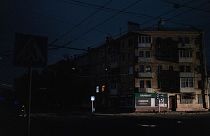 Apagones en la región de Járkov tras los bombardeos rusos a dos centrales eléctricas