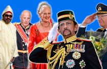 De g. à dr. : le roi Mohamed VI, le roi Harald V, la reine Margrethe II, le sultan Hassanal Bolkiah et le roi Carl XVI Gustaf