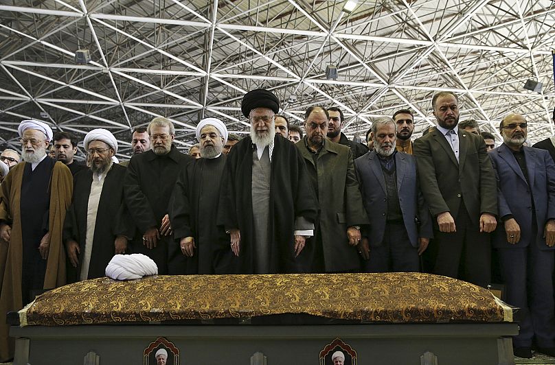 UNCREDITED/Leader.ir