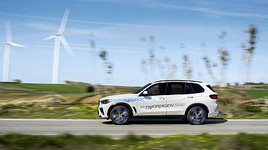 The BMW iX5 Hydrogen prototype model.