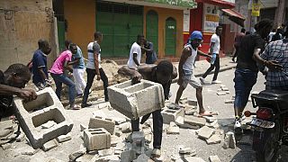 Az erőszakhullám emberek százainak életét követeli Haitin