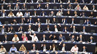 Des députés du Parlement européen participent à une séance de vote, le 14 septembre 2022.