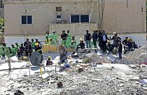 Σωστικά συνεργεία αναζητούν επιζώντες μετά από κατάρρευση κτιρίου στο Αμάν της Ιορδανίας