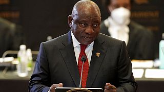 South Africa's president faces independent enquiry into burglary case 