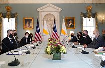 Ο υπουργός Εξωτερικών των ΗΠΑ, Άντονι Μπλίνκεν με τον Κύπριο ομόλογό του Ιωάννη Κασουλίδη
