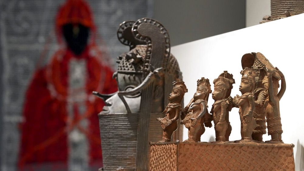 Berlin Humboldt Forum to return Benin bronze sculptures to Africa