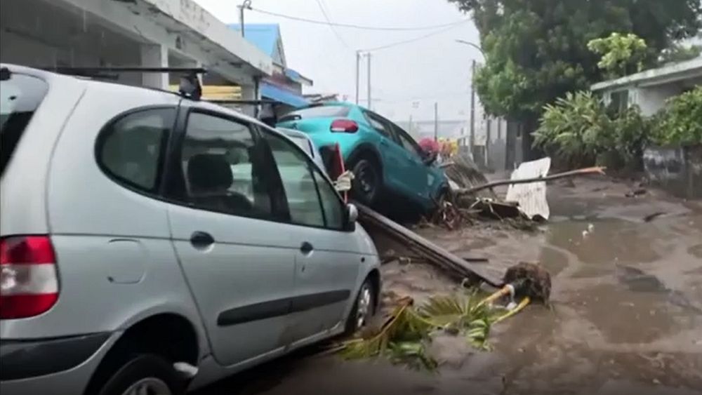 La tempête tropicale Fiona fait de gros dégâts en Guadeloupe