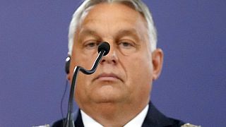 Viktor Orbán non sembra tanto soddisfatto, anzi. In visita a Belgrado, qualche giorno fa. (16.9.2022)
