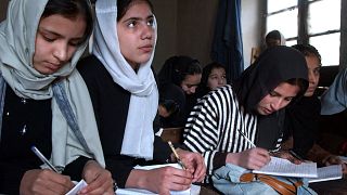 Afganistan'da kız çocuklarının eğitimi