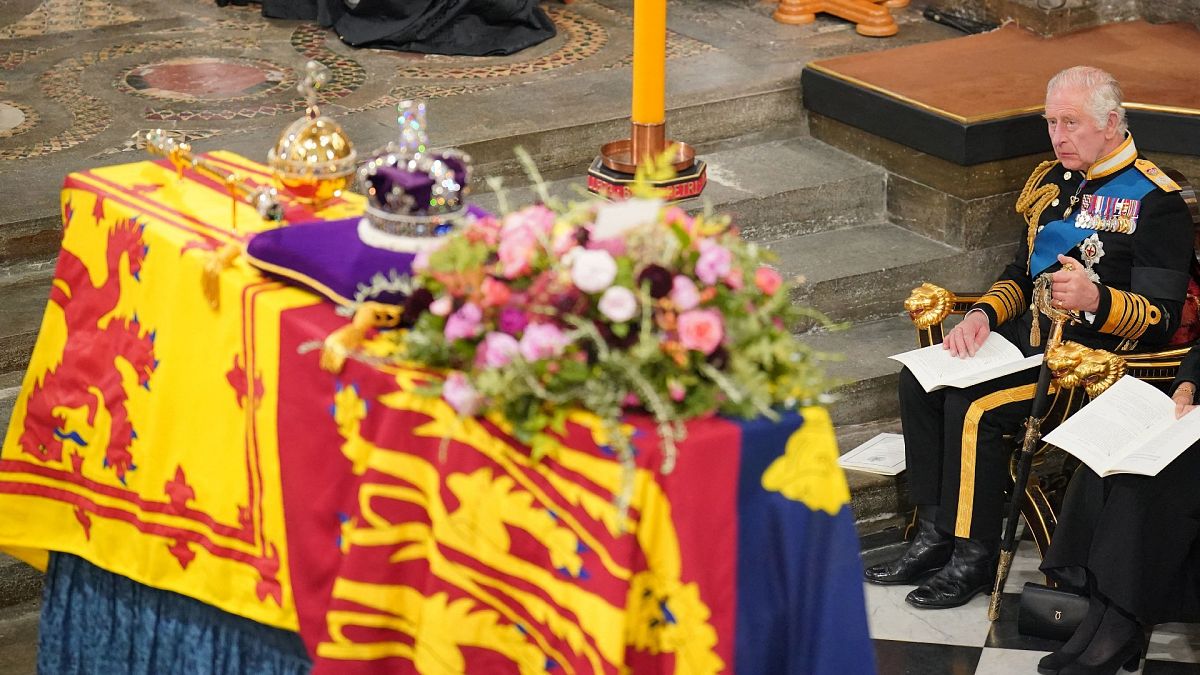Le cercueil de la reine Elizabeth II et le roi Charles III,  le 18/09/2022