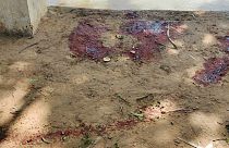 Des traces de sang dans l'école détruite par l'attaque de l'armée birmane, le 20 septembre 2022