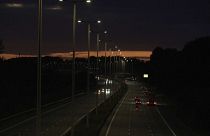 Luzes nas autoestradas serão apagadas entre as 22:00 e as 05:00