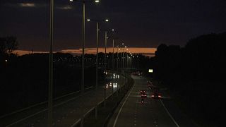 Die Wallonie schaltet die Autobahnbeleuchtung nachts ab.