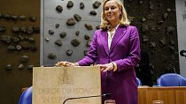 Ministra holandesa da Economia na Câmara dos Representantes