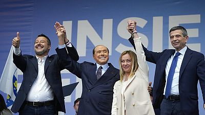 I quattro leader del centrodestra Salvini, Berlusconi, Meloni e Lupi (da sinistra)