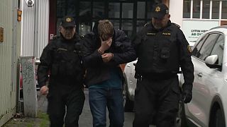 الشرطة الأيسلندية تعتقل شخصا بشبهة الإرهاب.