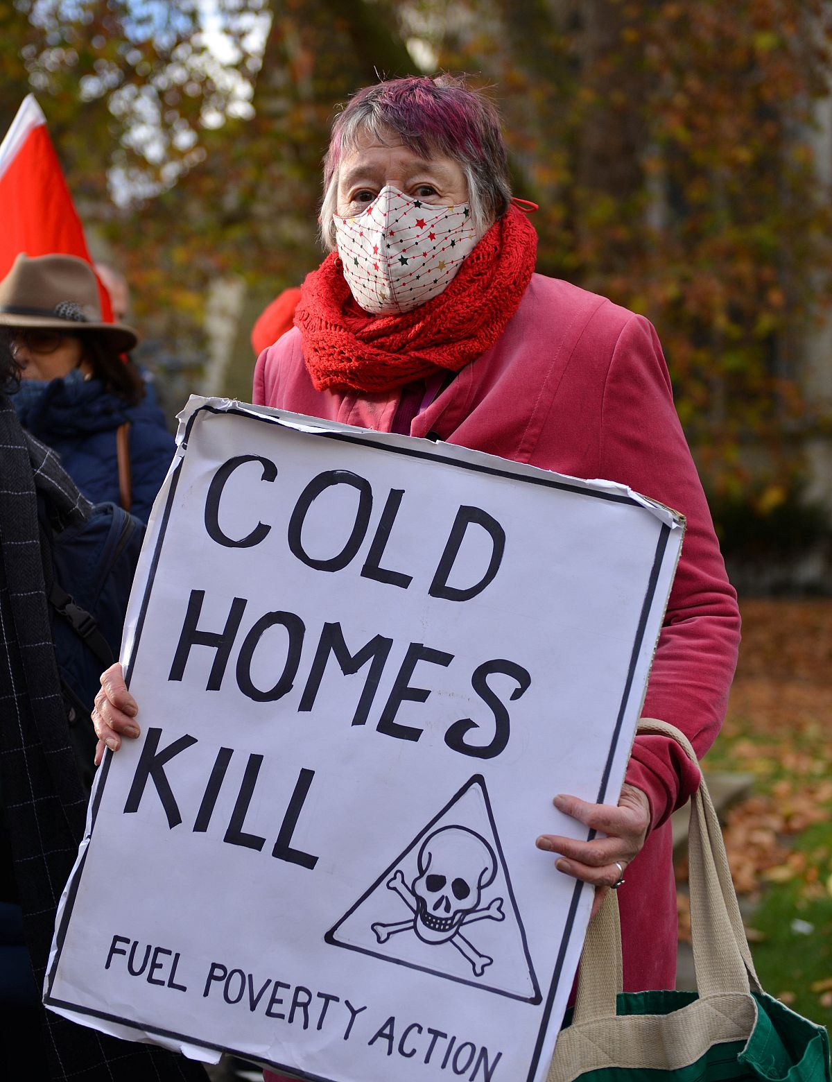 warm-spaces-how-community-spirit-is-keeping-brits-alive-this-winter