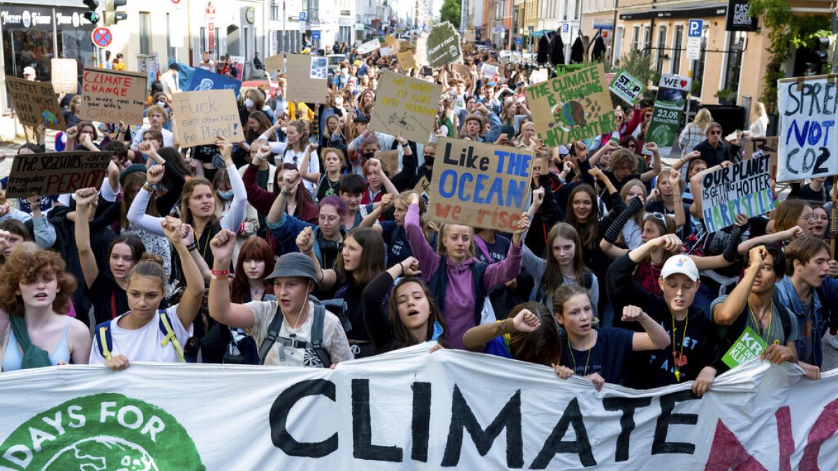 Des militants pour le climat lors d'une manifestation du mouvement Fridays For Future à Munich, en Allemagne, le vendredi 23 septembre 2022. 