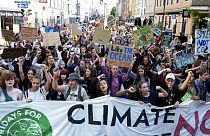 Des militants pour le climat lors d'une manifestation du mouvement Fridays For Future à Munich, en Allemagne, le vendredi 23 septembre 2022.