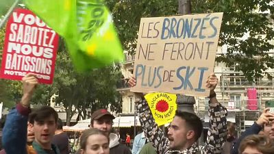 POrmenor da manifestação em Paris