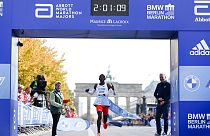 Финиш Элиуда Кипчоге на Берлинском марафоне