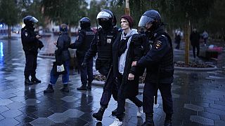 Protesters detained by police in central Moscow