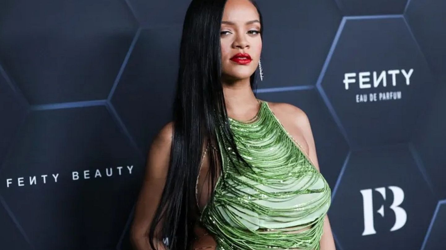 Rihanna to headline Super Bowl 2023 halftime show