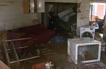 Los destrozos causados por la riada en una casa de Javalí Viejo, España