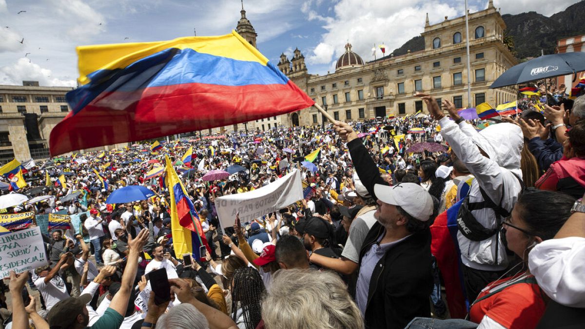 Concentración contra las reformas de Gustavo Petro, Bogotá, Colombia