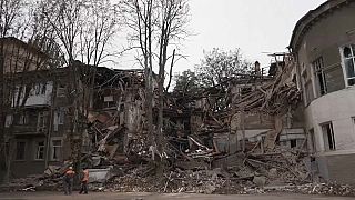خساذر القصف في مدينة سلوفيانسك الشرقية