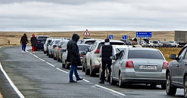 Russians flee to Kazakhstan to avoid call-up for war in Ukraine ...