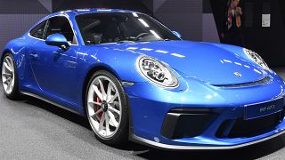 Porsche разместила на бирже 911 млн акций