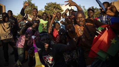 Burkina : des manifestants réclament la démission du président Damiba