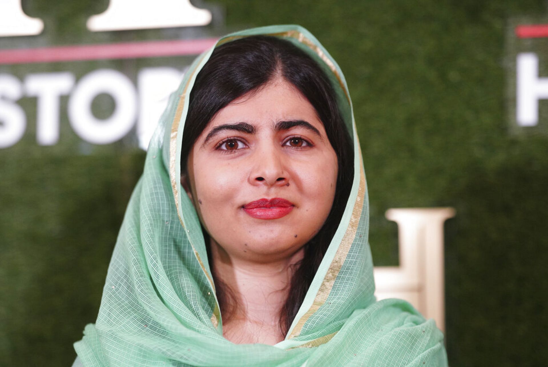 Why Does Nobel Peace Laureate Malala Yousafzai Want More Muslims In Film And Tv Euronews