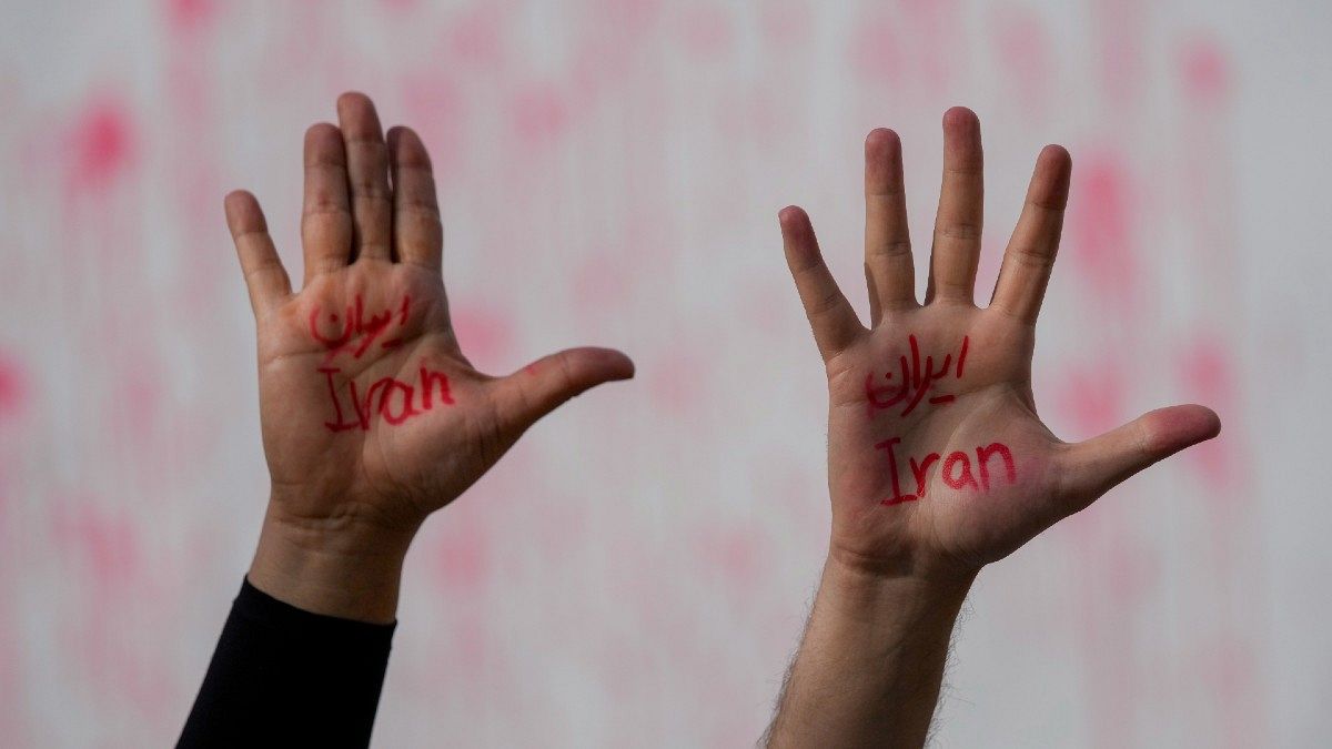 تظاهرات ایرانیان علیه جمهوری اسلامی