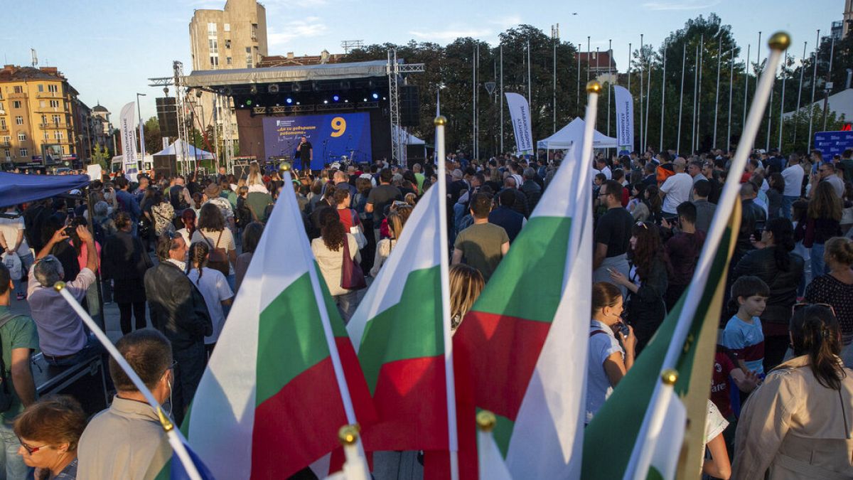 Két év alatt negyedszer rendeznek választásokat október 2-án Bulgáriában 