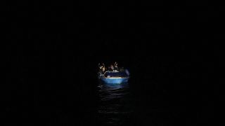 عملية إنقاذ لمهاجرين في البحر الأبيض المتوسط من قبل منظمة إسبانية غير حكومية 18/09/2022