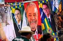 Brezilya seçimlerinde görevdeki Devlet Başkanı Jair Bolsonaro ile da Silva ikinci tura kaldı