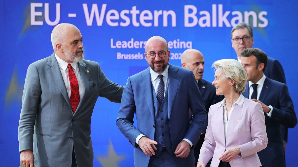 From left, Albania PM Rama, Charles Michel, North Macedonia PM Kovacevski, Ursula von der Leyen, Serbia president Vucic and Macron at an EU summit in Brussels on 23 June 